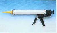MKH212 Мощный механический ручной пистолет 1:26 для туб 600мл., MK Дания  4,0 KN  